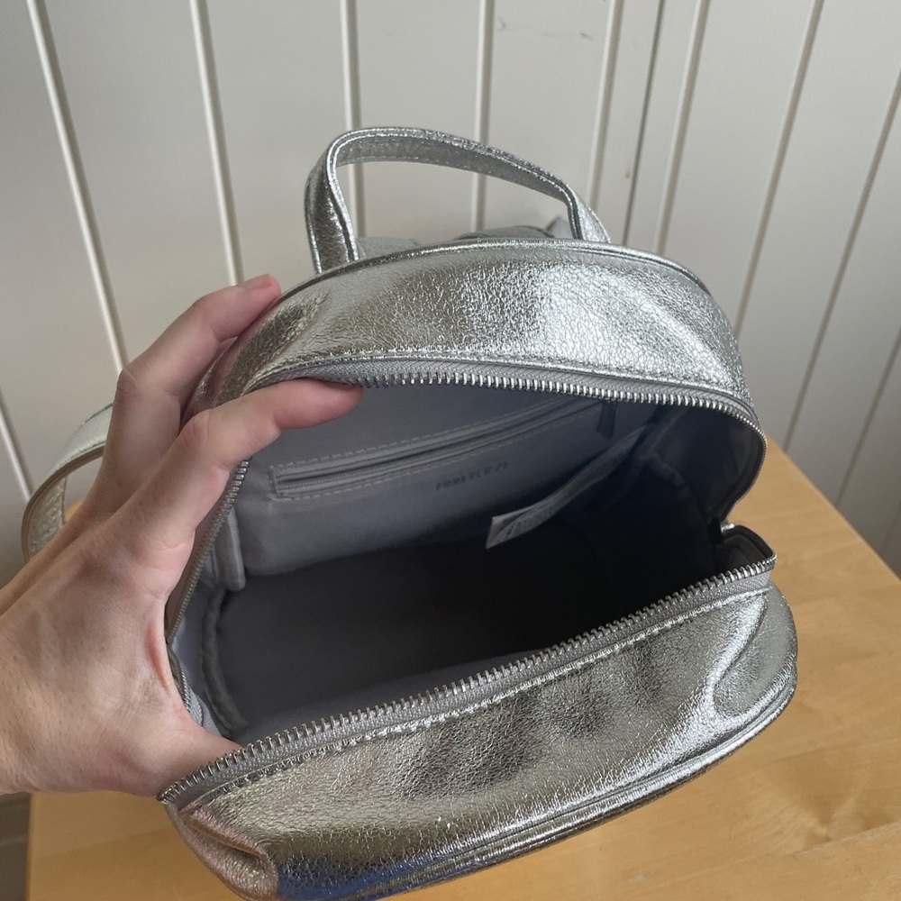 Sparkling backpack - Picture 4 of 4